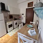 Bellammari House アパート *