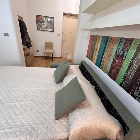 Bellammari House *