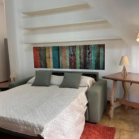 Bellammari House